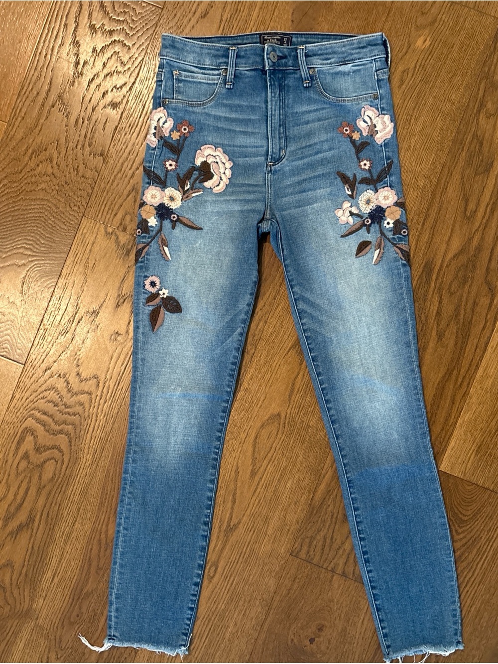 Abercrombie & Fitch Blue High-Rise Skinny Jeans with Floral Embroidery